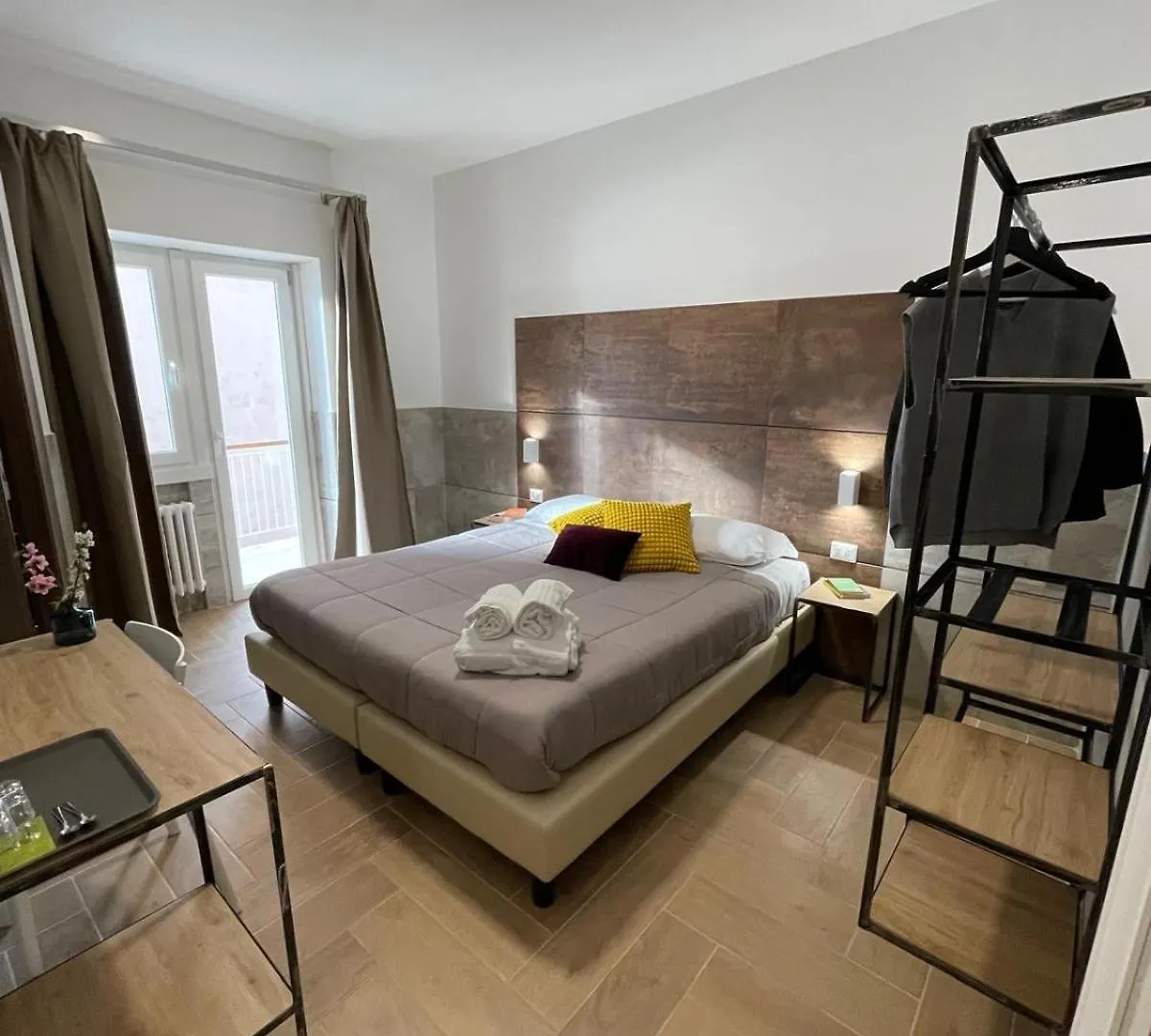 San Silverio B&B Roma