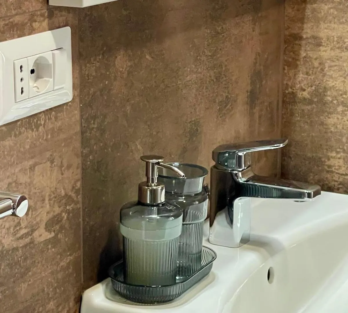 San Silverio B&B Roma Oda ve Kahvaltı